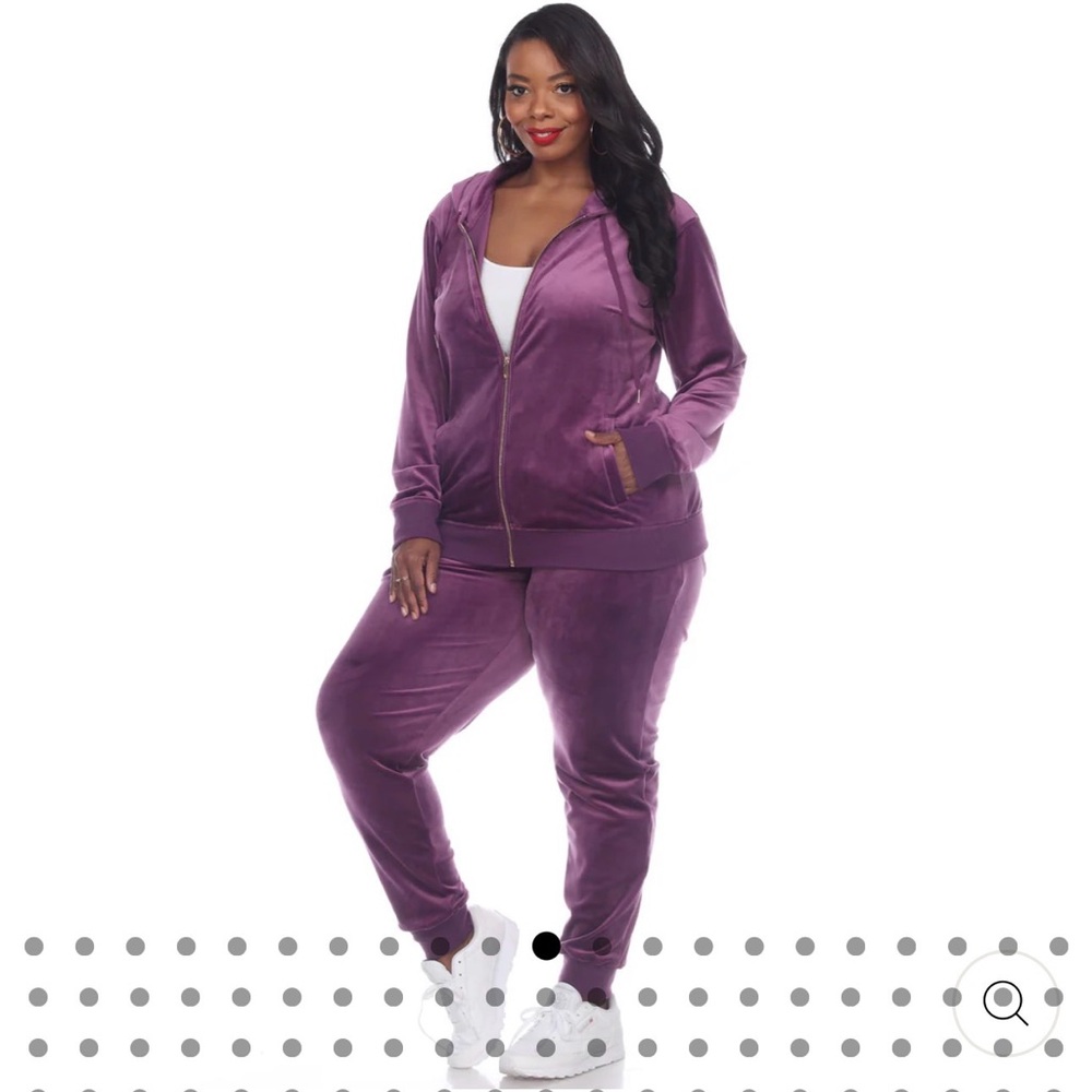 White mark Women's Purple Velour Tracksuit